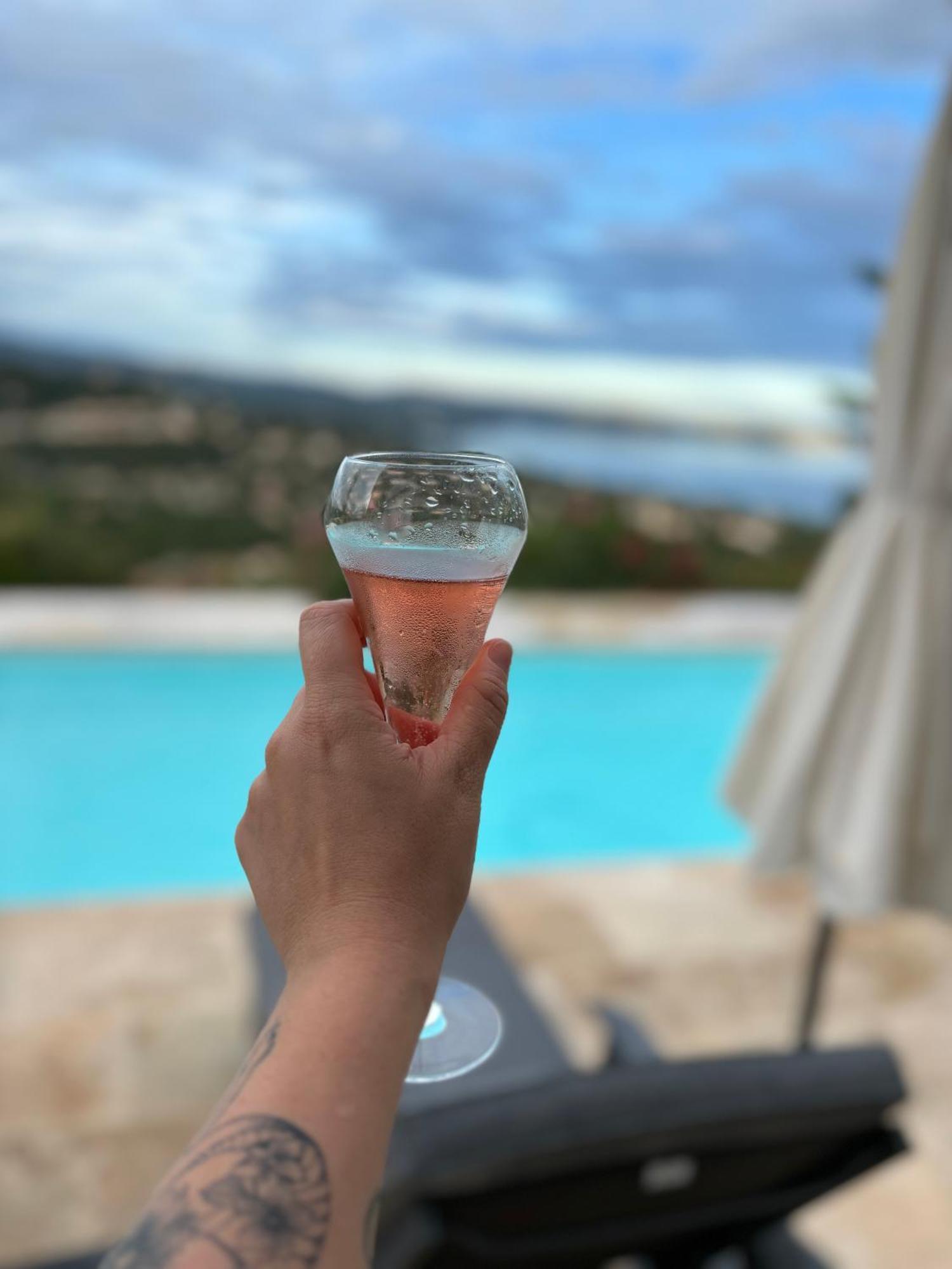 Villa Cacharelle Vue Mer Piscine Cavalaire-sur-Mer Exteriér fotografie